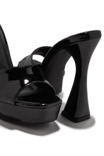 Load image into Gallery viewer, Jianna Platform Heel Mules - Black
