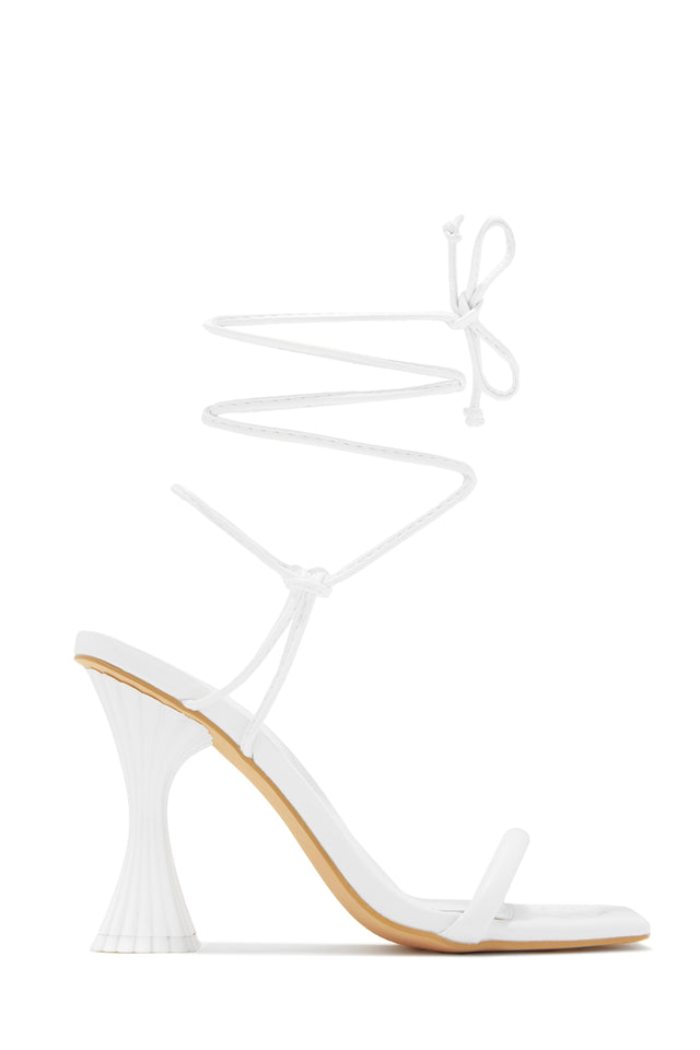 Load image into Gallery viewer, White Lace-Up High Heels