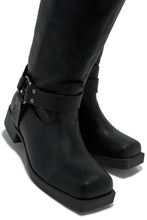 Load image into Gallery viewer, Square Toe