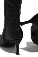 Load image into Gallery viewer, Zama Knee High Heel Boots - Black