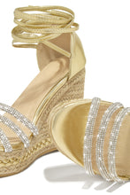 Load image into Gallery viewer, Embellished Platform Wedges