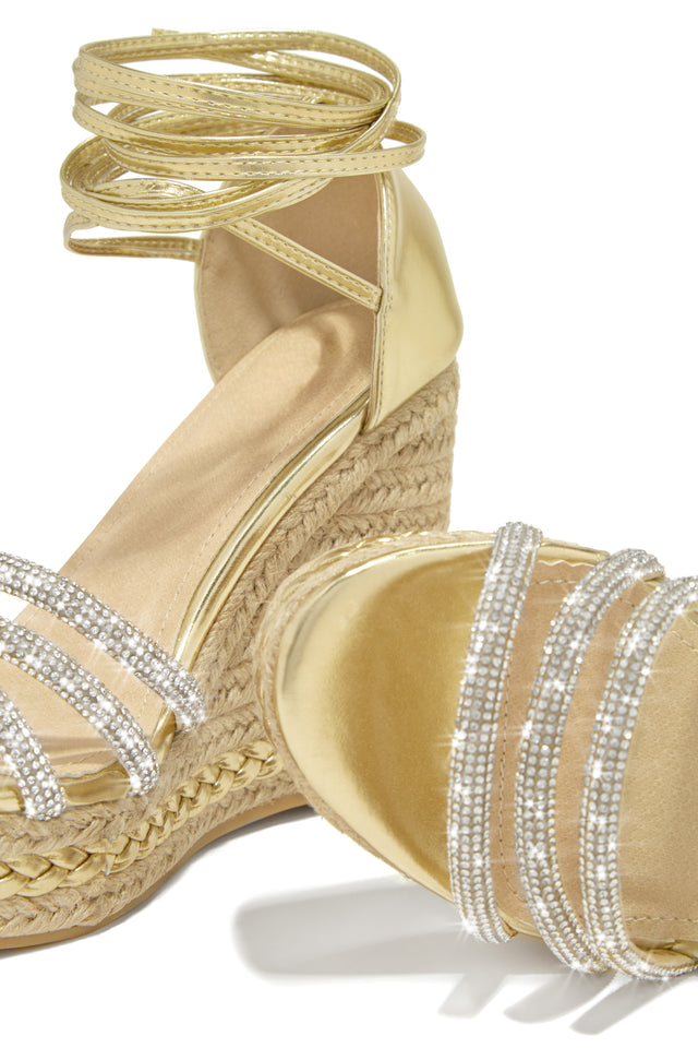 Load image into Gallery viewer, Embellished Platform Wedges