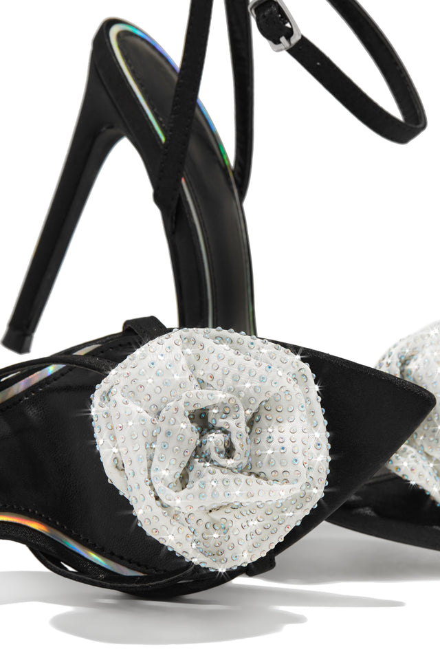 Load image into Gallery viewer, Embellished White Flower