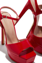 Load image into Gallery viewer, Paulina Platform High Heels - Red