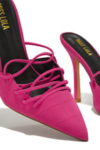 Load image into Gallery viewer, Croc Embossed Pink Heels