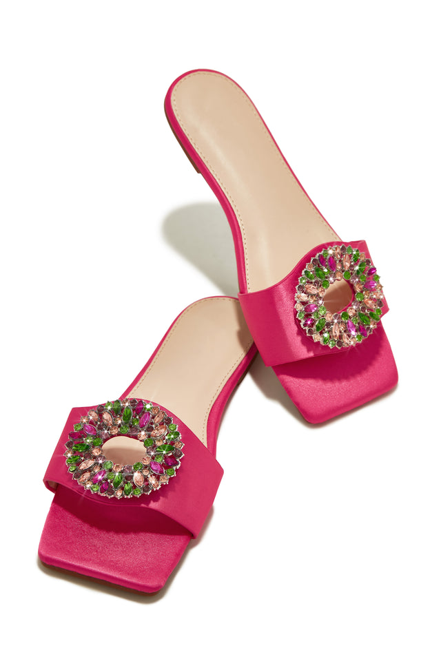 Load image into Gallery viewer, Multi Stone Embellished Pink Sandal