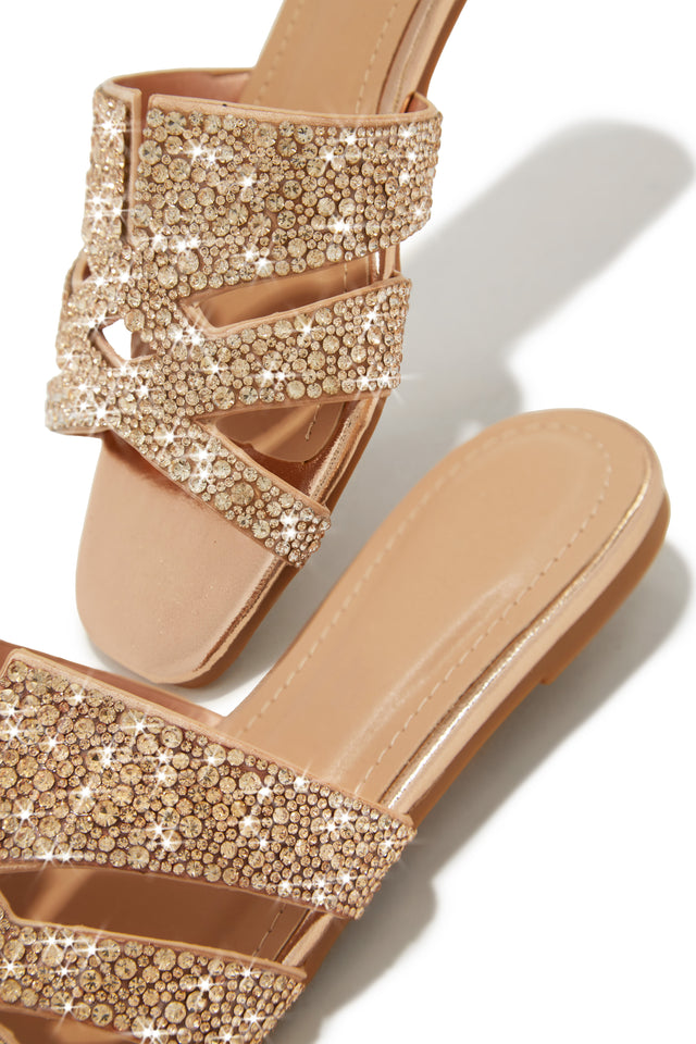 Load image into Gallery viewer, Rose Gold-Tone Embellished Slip On Sandals