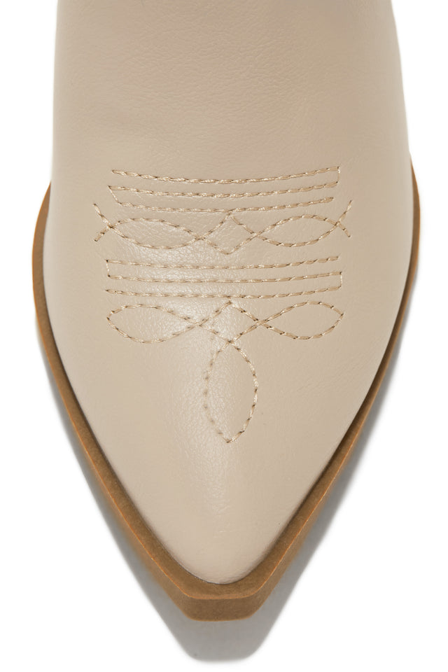 Load image into Gallery viewer, Dylan Western Cowgirl Boots - Sand
