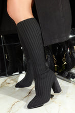 Load image into Gallery viewer, Shanelle Block Heel Boots - Black