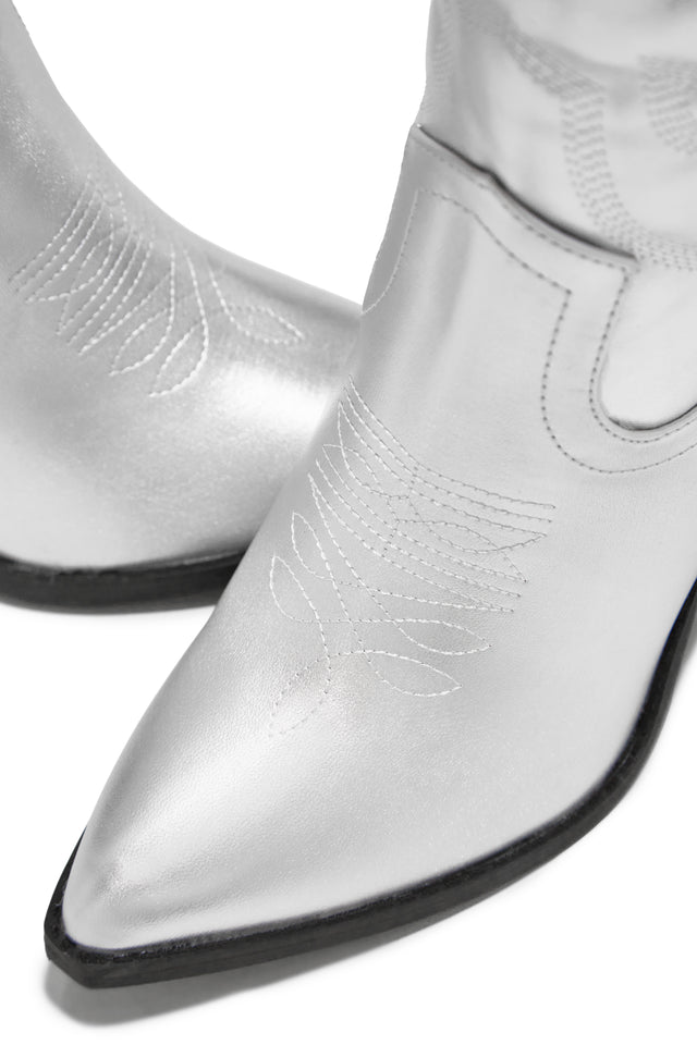 Load image into Gallery viewer, Silver-Tone Western Boots