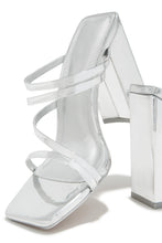 Load image into Gallery viewer, Jaziel Block Heel Mules - Silver