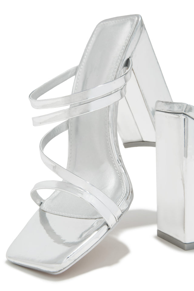 Load image into Gallery viewer, Jaziel Block Heel Mules - Silver