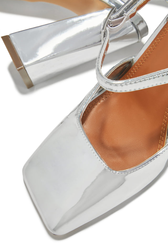 Load image into Gallery viewer, Silver-Tone Closed Square Toe Block Heels