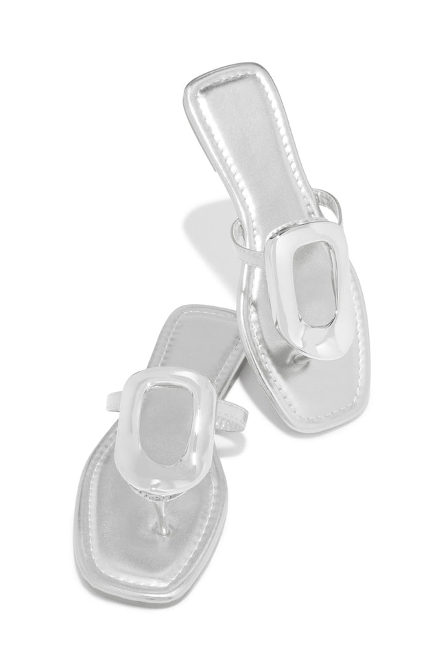 Load image into Gallery viewer, Adelia Slip On Thong Strap Sandals - Silver