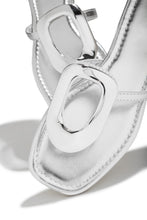 Load image into Gallery viewer, Adelia Slip On Thong Strap Sandals - Silver