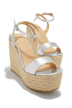 Load image into Gallery viewer, Espadrille Detailing
