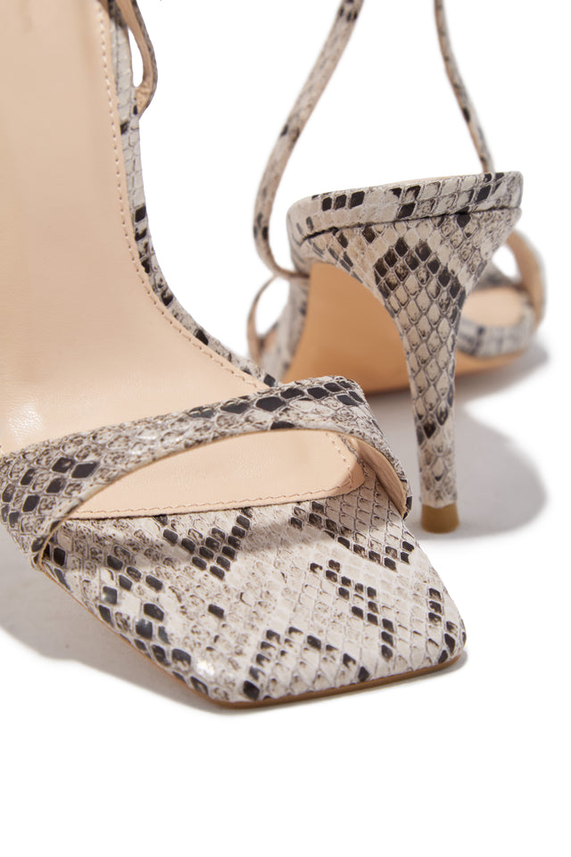 Load image into Gallery viewer, Viana Ankle Strap Mid Heels - Snake