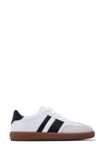 Load image into Gallery viewer, Around Town Lace Up Sneakers - White