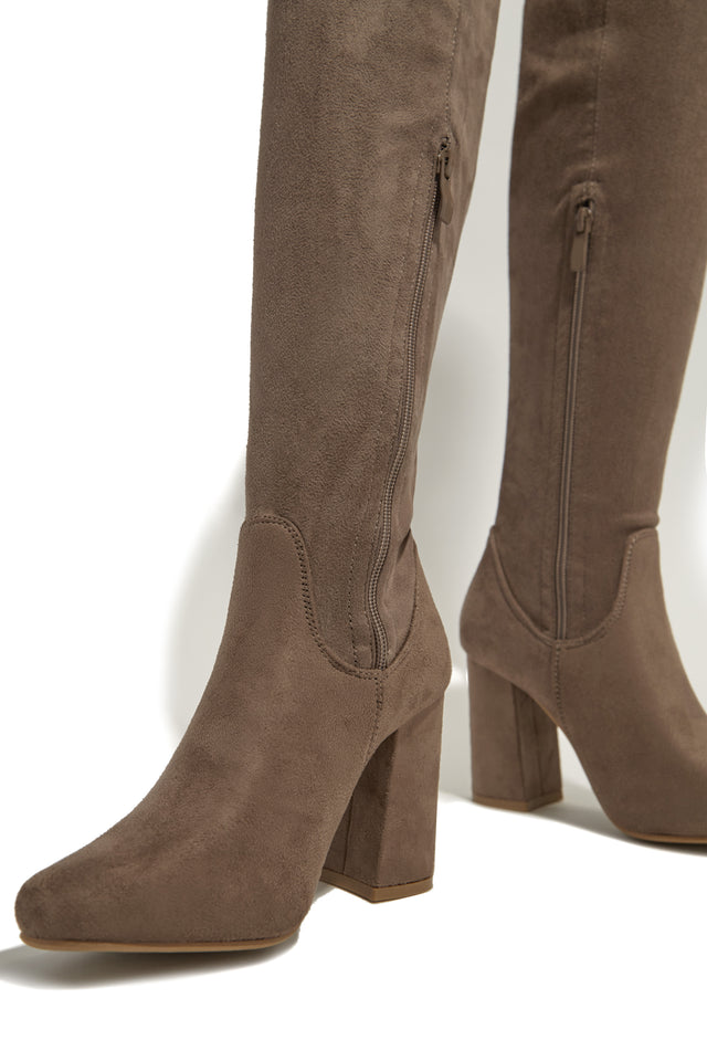 Load image into Gallery viewer, Chunky Heel Taupe Boots
