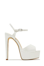 Load image into Gallery viewer, Paulina Platform High Heels - White