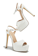 Load image into Gallery viewer, Paulina Platform High Heels - White