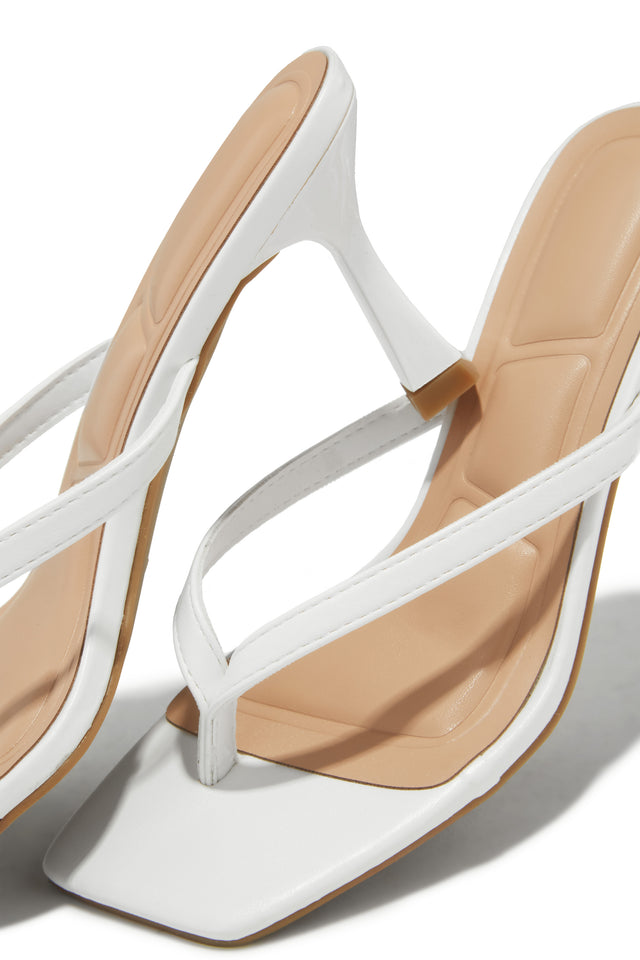 Load image into Gallery viewer, Angelie Mid Heel Mules - White