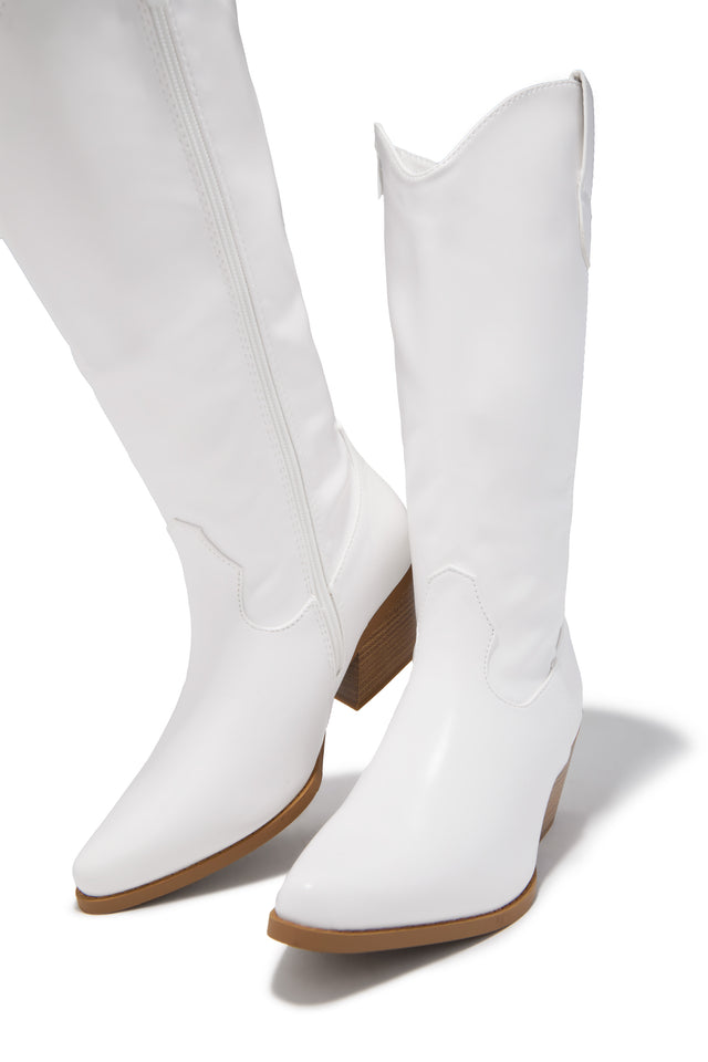Load image into Gallery viewer, Festival Forever Cowgirl Boots - White