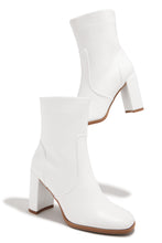 Load image into Gallery viewer, Harlow Block Heel Ankle Boot - White