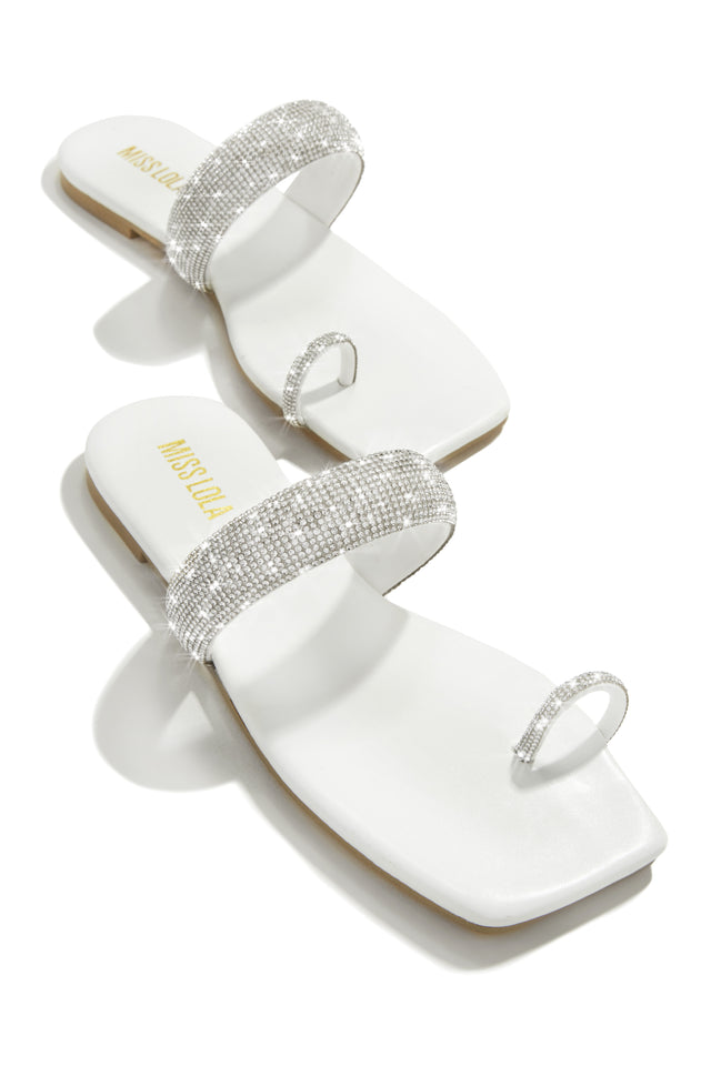Load image into Gallery viewer, Cabana Beach Embellished Slip On Sandals - White