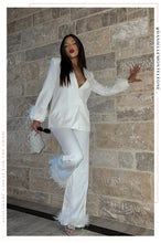 Load image into Gallery viewer, Model Standing Wearing Feather Trim Set