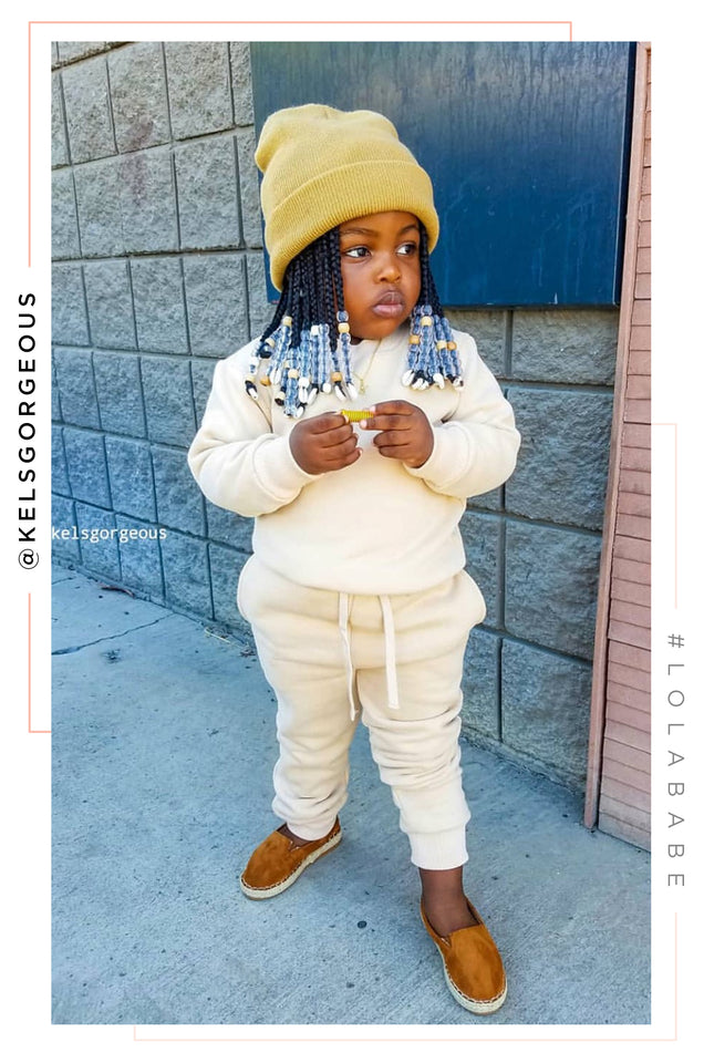 Load image into Gallery viewer, Mini Cozy Feels Kids Crewneck Sweater - Nude