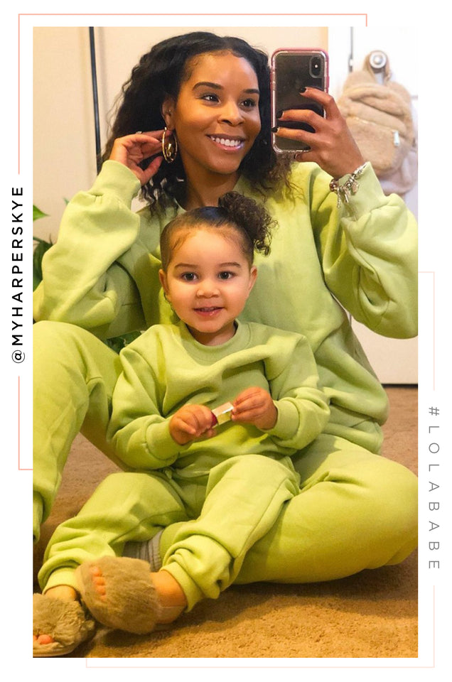 Load image into Gallery viewer, Cozy Feels Drawstring Jogger - Sage