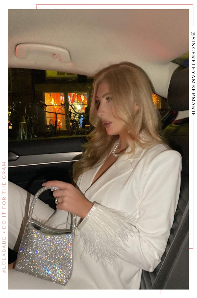 Load image into Gallery viewer, Feather Cuff White Blazer