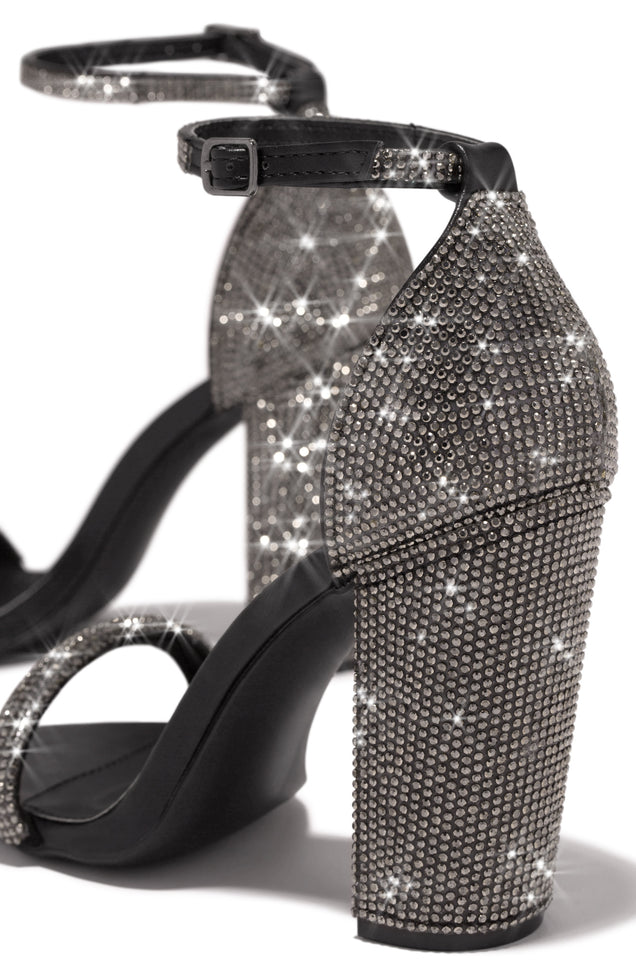 Load image into Gallery viewer, Black Embellished Block Heel