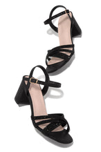 Load image into Gallery viewer, Black Embellished Heels