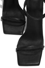 Load image into Gallery viewer, Palm Springs Palm Tree High Heels - Black