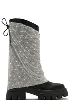 Load image into Gallery viewer, Black Platform Chunky Boot