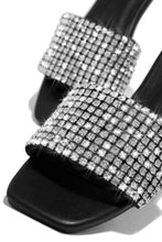 Load image into Gallery viewer, Silver Stone Embellished Slides
