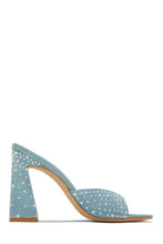 Load image into Gallery viewer, perfect denim shoe to go with all of your outfits