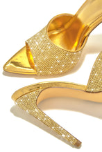 Load image into Gallery viewer, Gold Heels