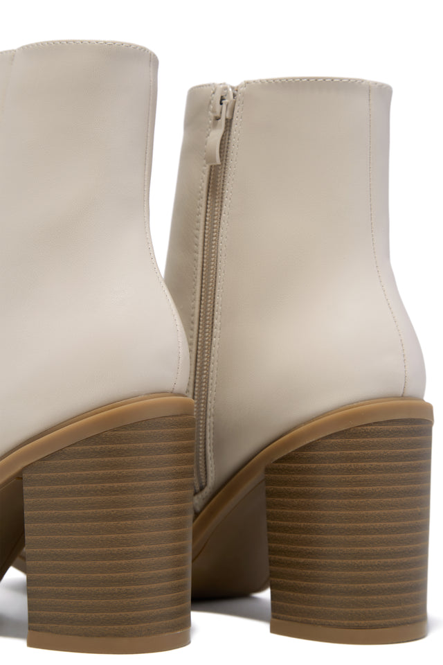 Load image into Gallery viewer, Alette Block Heel Ankle Boots - Ivory