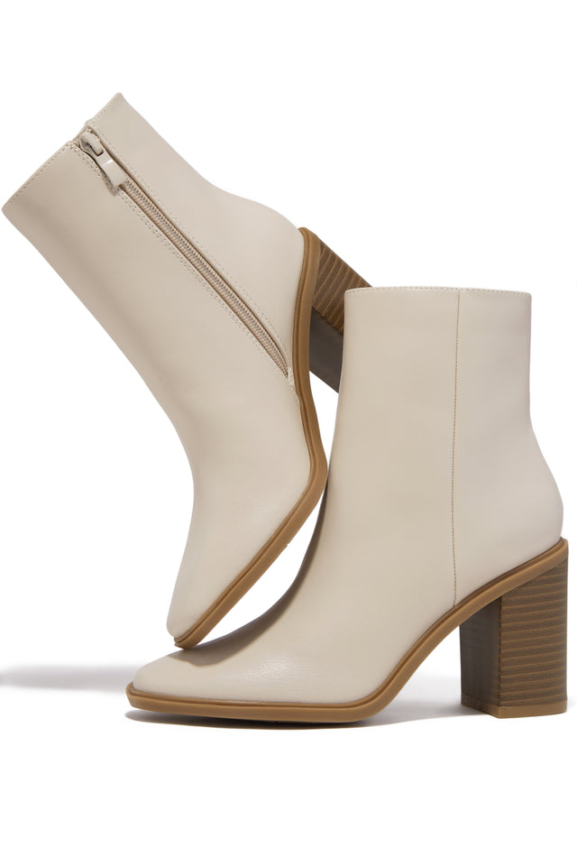 Load image into Gallery viewer, Alette Block Heel Ankle Boots - Ivory