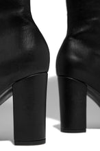 Load image into Gallery viewer, Fine Time Block Heel Knee High Boots - Black