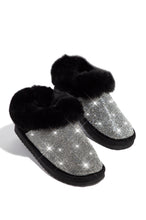 Load image into Gallery viewer, black loungewear slippers