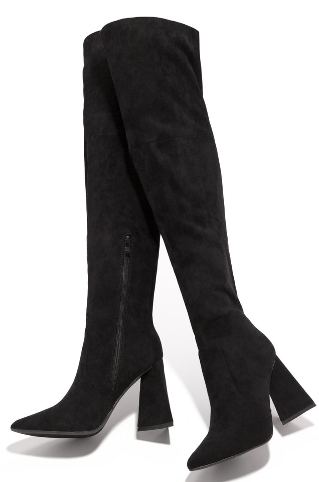 Load image into Gallery viewer, black faux suede pointed to pull on zip closure boot