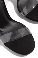 Load image into Gallery viewer, Clear Toe Strap