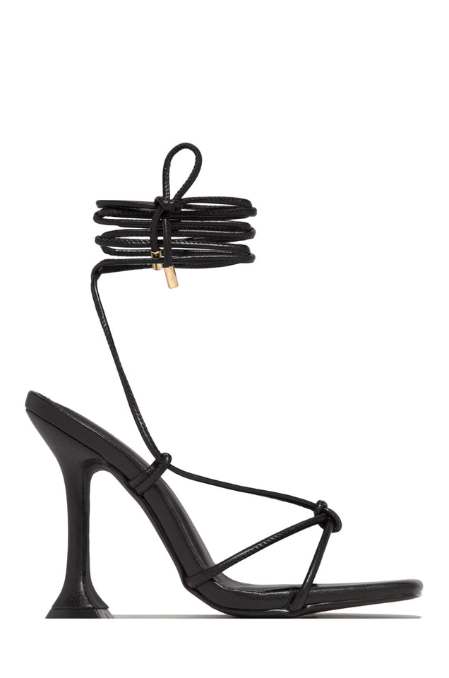 Load image into Gallery viewer, black strappy heel