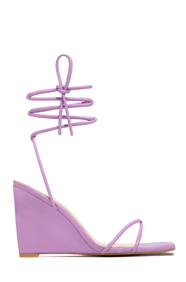 Load image into Gallery viewer, Purple Lace Up Wedges