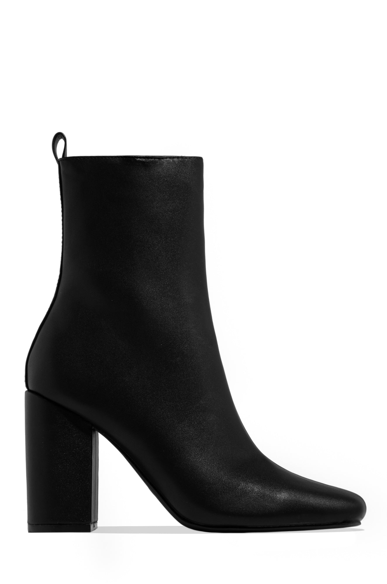 Stylish Full Moon Black Heels – MISS LOLA