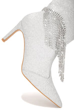 Load image into Gallery viewer, Short Pointed Toe Heel Boot